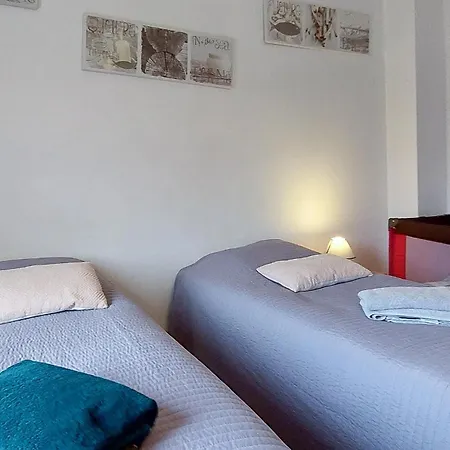Cozy Apartment In Saint-Aubin-Le-Cauf * Saint-Aubin-le-Cauf